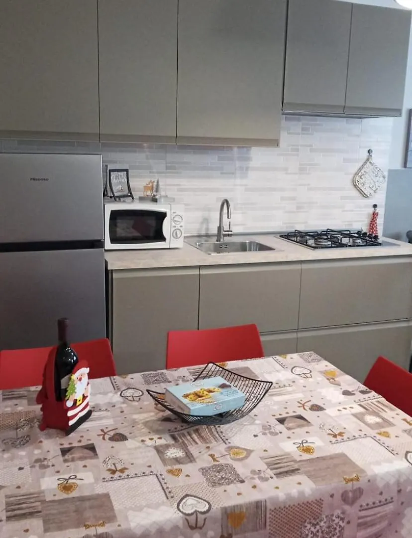 Appartamento Aleph With Private Parking, Next Train Station Como 0*,  Italy