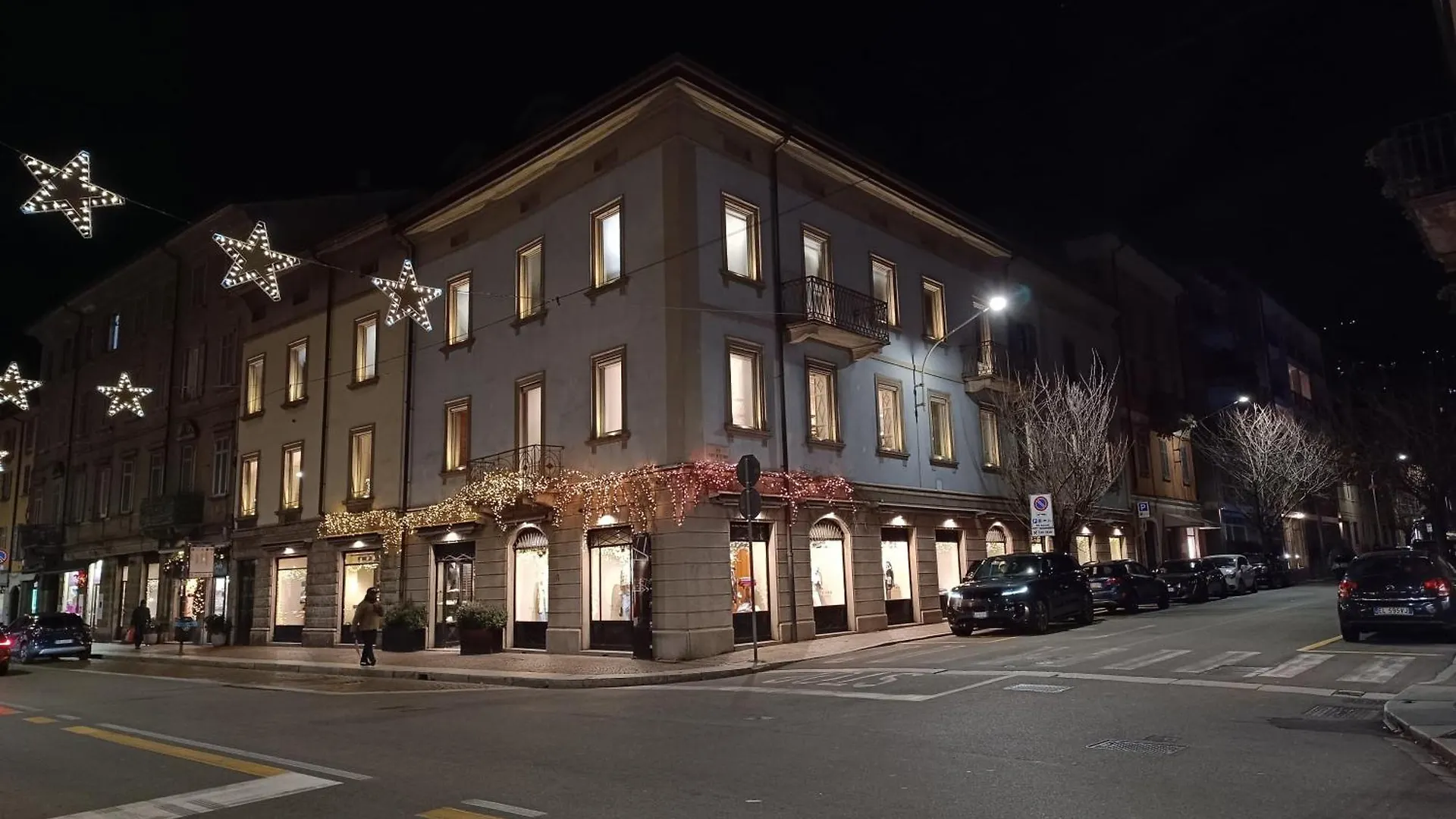 Apartment Appartamento Aleph With Private Parking, Next Train Station Como