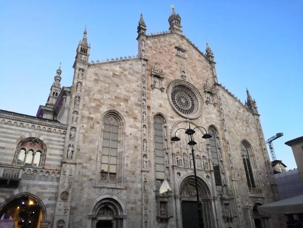 Apartment Appartamento Aleph With Private Parking, Next Train Station Como